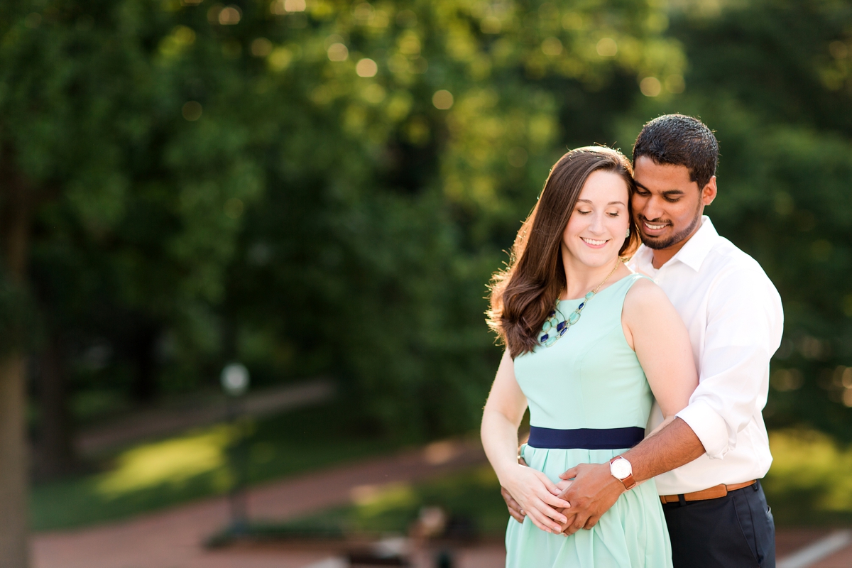 Engagement pictures at Richmond’s capital_2013