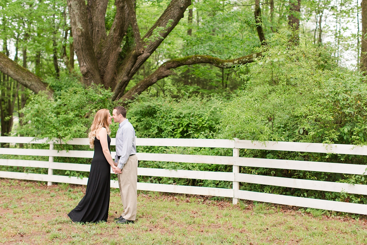 Virginia Cliffe Inn Engagement Pictures_0417