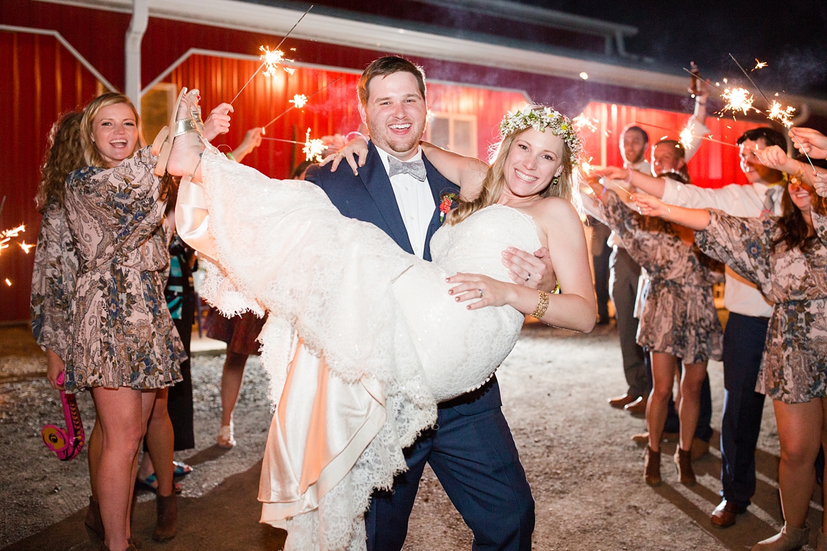 A Glenmont Farm Wedding in Fort Valley, VA by Katelyn James Photography