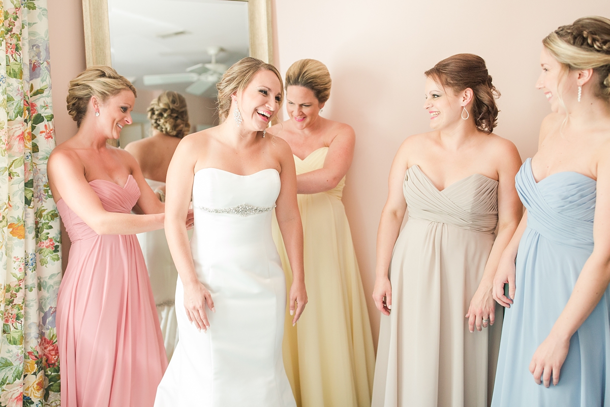 a-romantic-pastel-wedding-mill-at-fine-creek-photo_3411