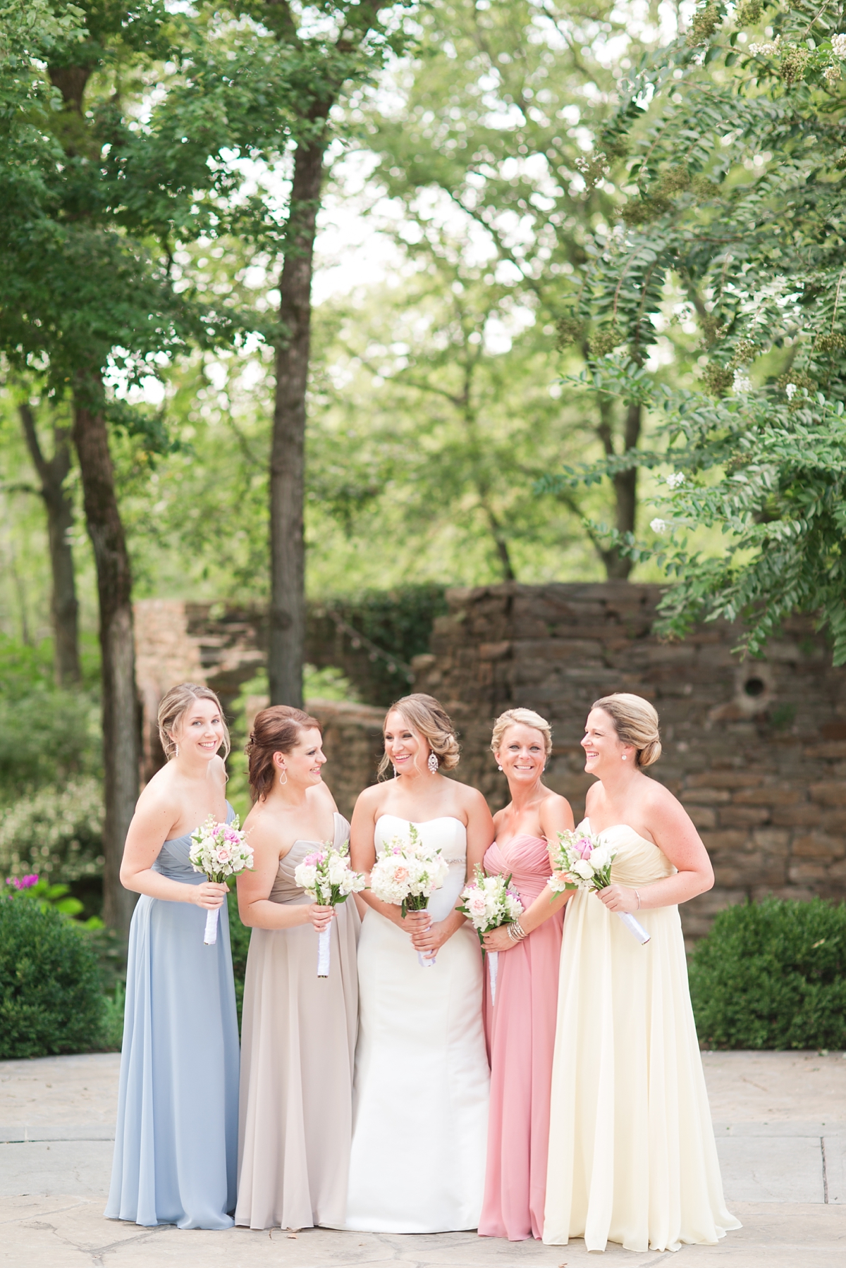 a-romantic-pastel-wedding-mill-at-fine-creek-photo_3425