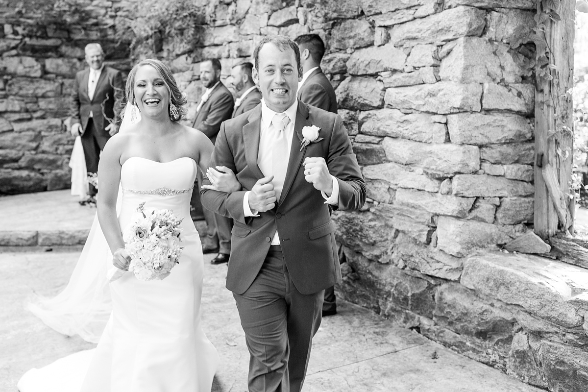a-romantic-pastel-wedding-mill-at-fine-creek-photo_3439