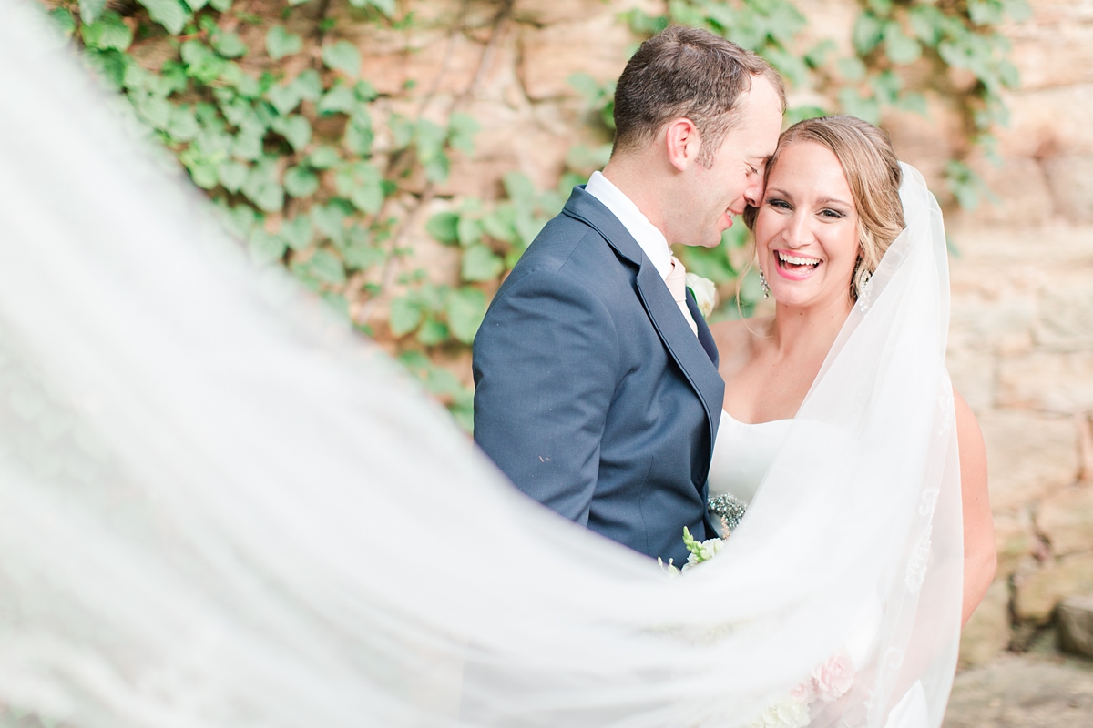 a-romantic-pastel-wedding-mill-at-fine-creek-photo_3450