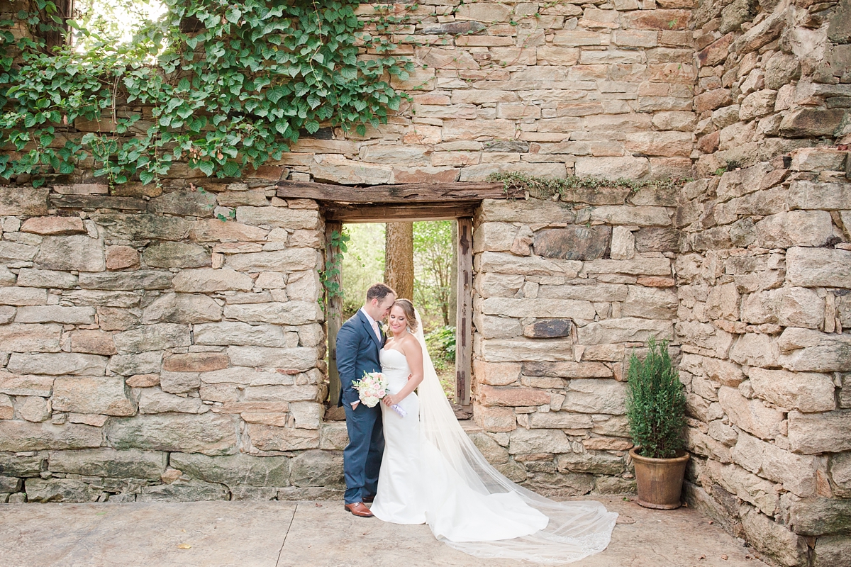 a-romantic-pastel-wedding-mill-at-fine-creek-photo_3453