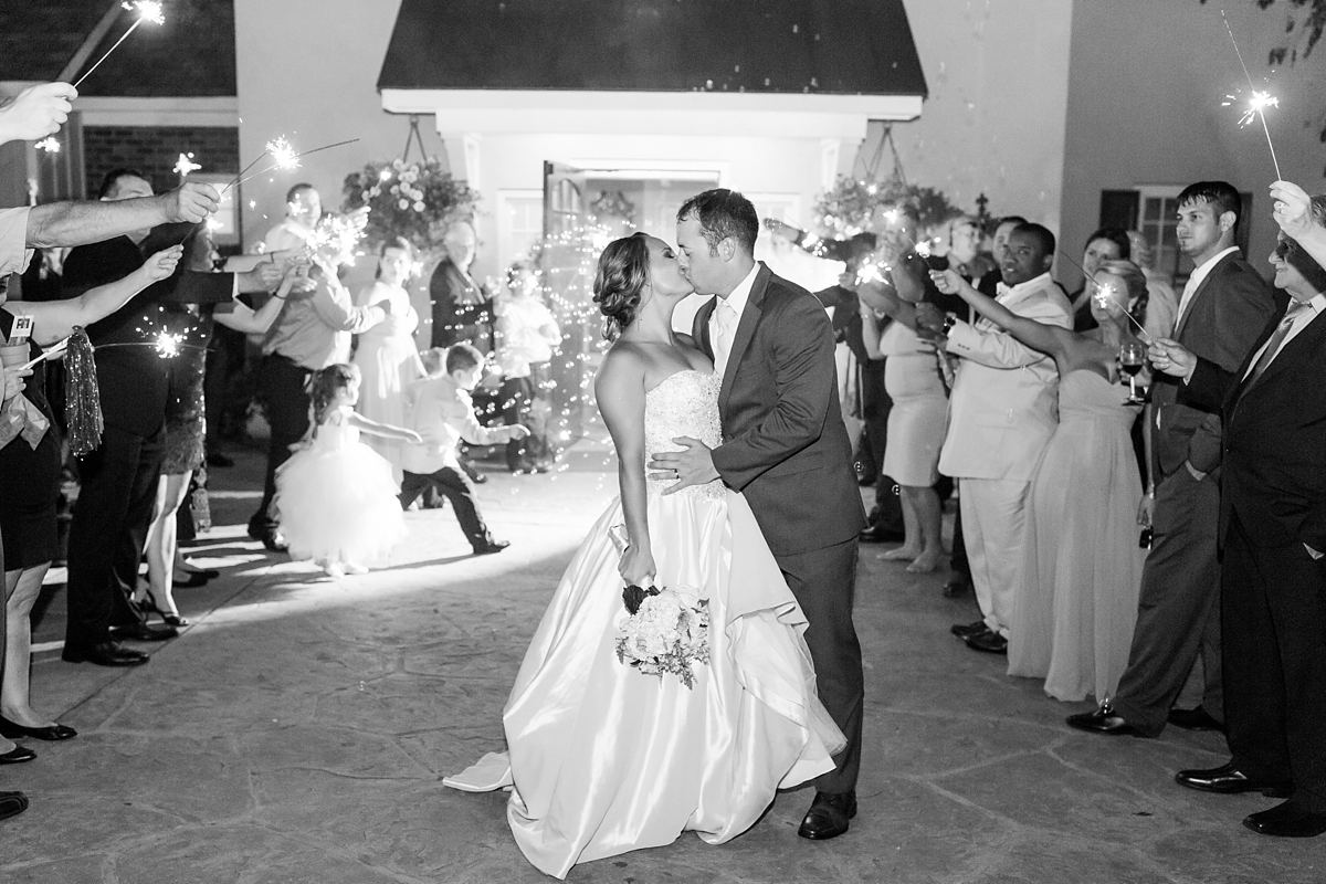 a-romantic-pastel-wedding-mill-at-fine-creek-photo_3479