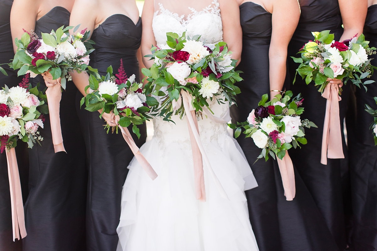 classic-black-and-white-union-station-wedding-pictures_4017