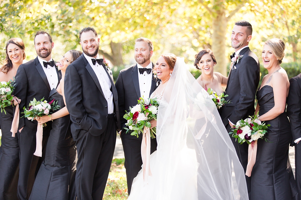 classic-black-and-white-union-station-wedding-pictures_4019