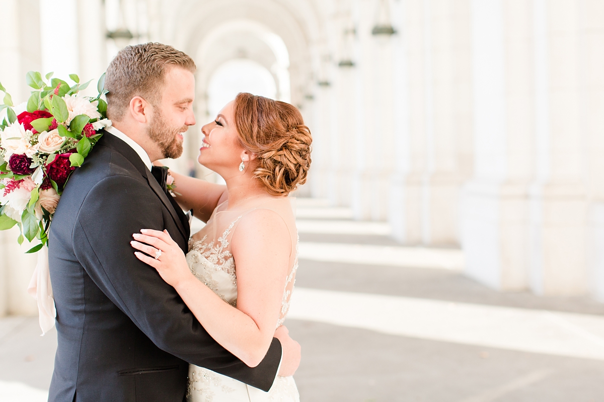 classic-black-and-white-union-station-wedding-pictures_4046